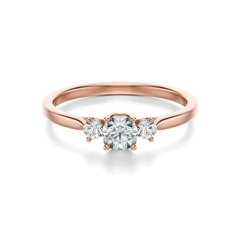 Pierścionek z różowego złota z diamentami AJPZ_091